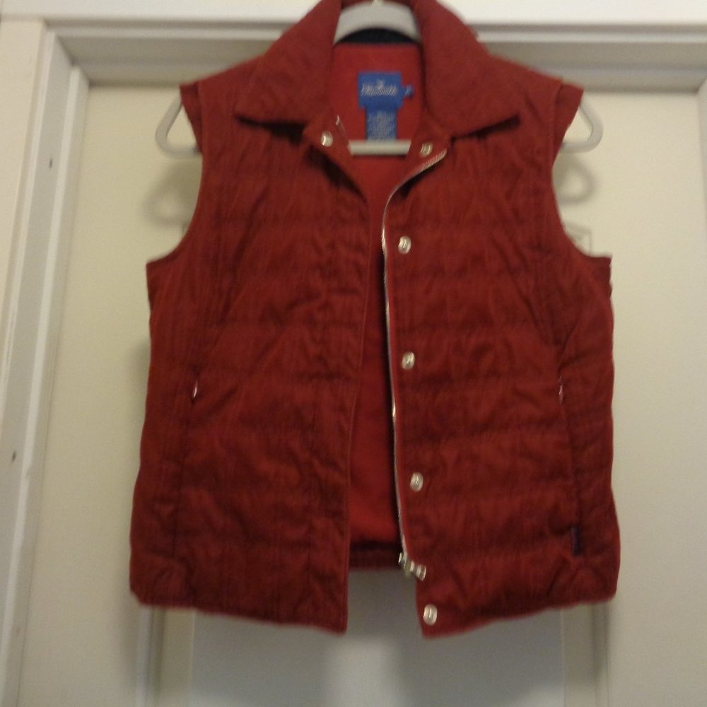 RUST QUILTED OUTDOOR VEST BY FALCONNABLE XS